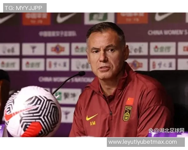 英格兰热身赛惨败0比8米利西奇解约条件未触发分析